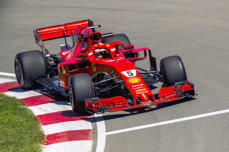 Vettel puts Ferrari on pole for Canadian GP