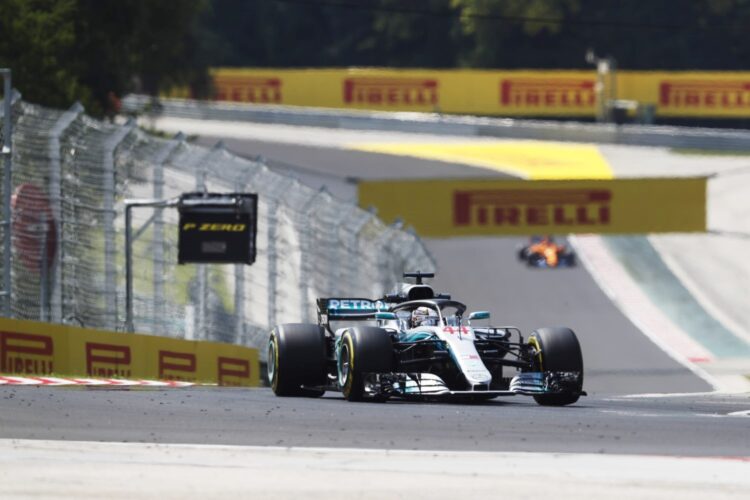 Hamilton wins borefest Hungary GP