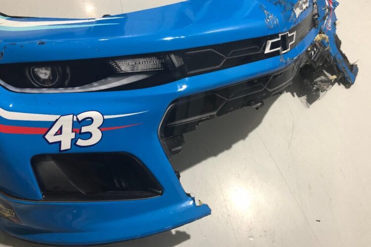 Front Row and McDowell to auction off Bubba’s bumper