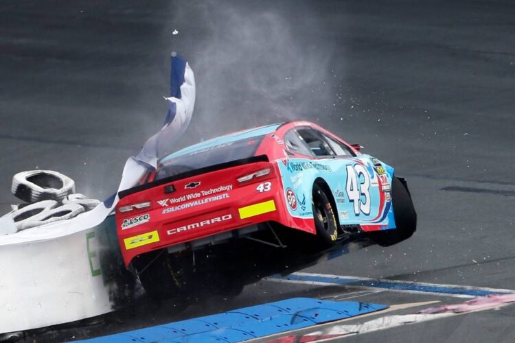 Bubba Wallace booed at Bristol