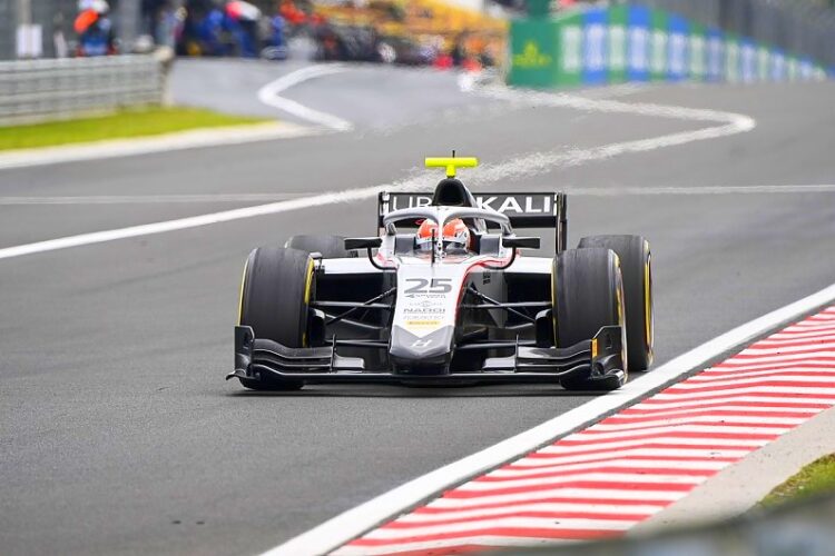 Ghiotto wins Hungary F2 Sprint Race