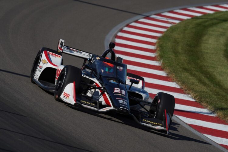 Chevrolet powers VeeKay to IndyCar Rookie of the Year award