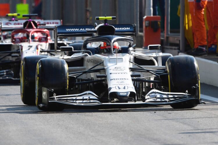 Gasly holds off Sainz Jr. to win chaotic Italian GP