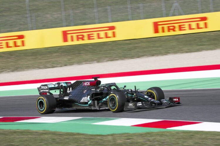 Hamilton beats Bottas and Verstappen for Tuscan GP pole