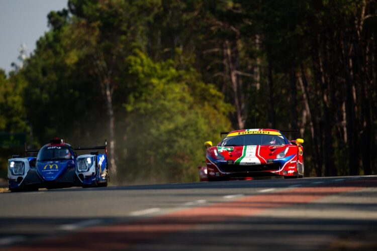 Le Mans Hour 4: Toyotas still 1-2, #71 Ferrari still leads GT-Pro