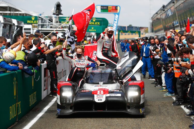 Toyota takes 3rd straight 24 Hours of LeMans win