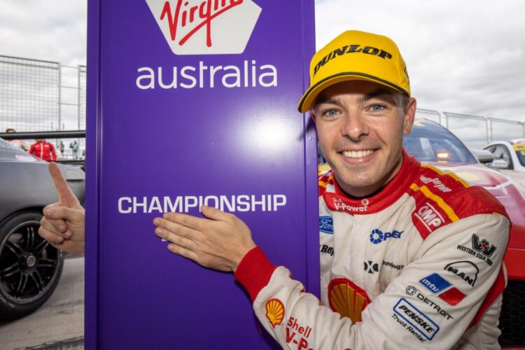 McLaughlin claims third consecutive Supercars Championship