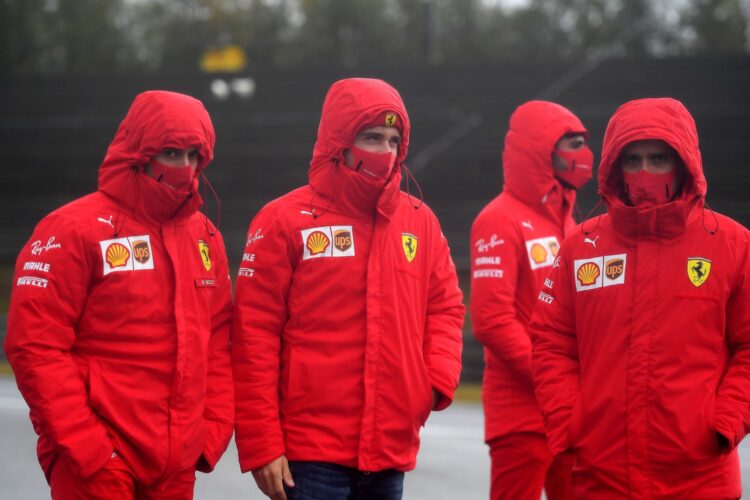 Fog and frigid temperatures ice out Schumacher’s debut  (Update)