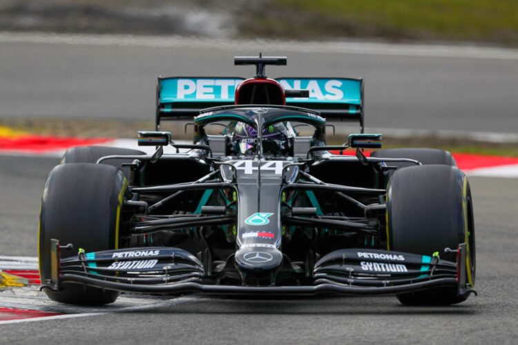 Mercedes no longer developing 2020 F1 car and teams still cannot beat them  (Update)