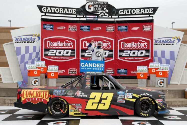 Moffitt wins NASCAR Truck race at Kansas