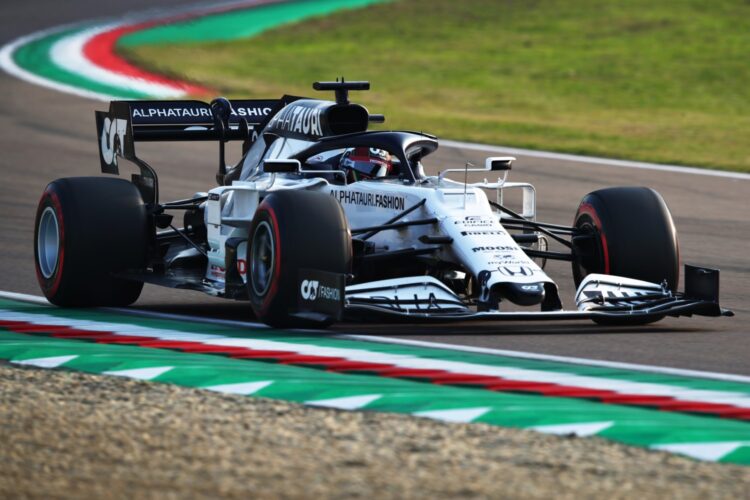 Kvyat slams ‘bulls**t’ track limits at Imola