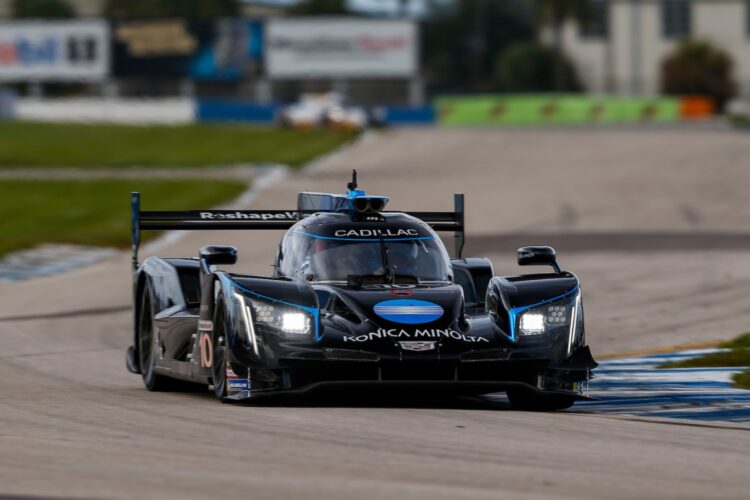 12H Sebring: Van der Zande tops Thursday Practice