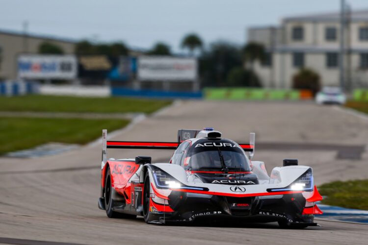 12H of Sebring: Taylor puts Penske Acura on pole, Garcia wins GTLM pole