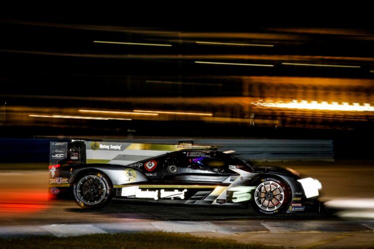 Sebring 12 Hours: #5 Cadillac takes leads at 2/3rd Mark