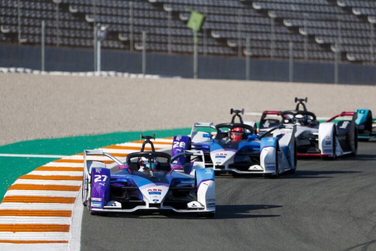 Two manufacturers suddenly quit Formula E