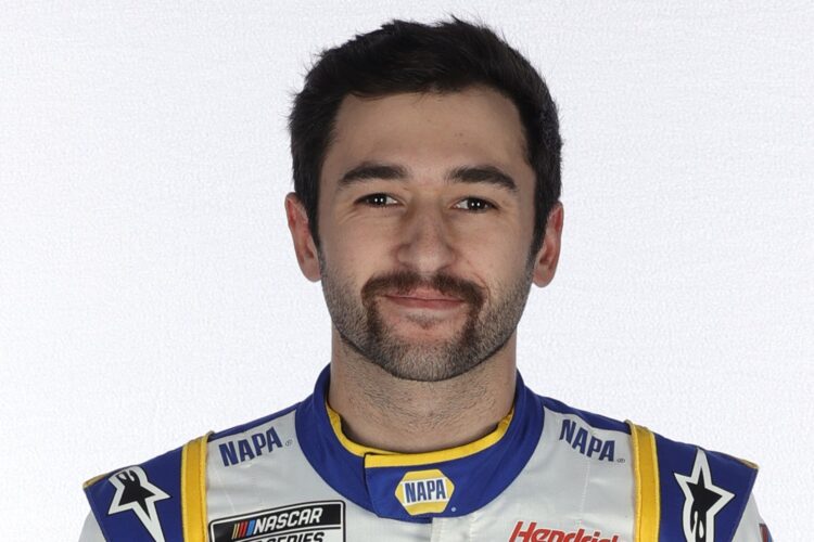 Chase Elliott to start on pole for Daytona road course Cup race