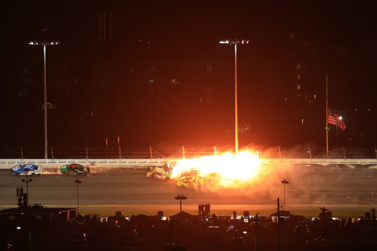 Penske drivers crash out of lead handing Daytona 500 win to McDowell