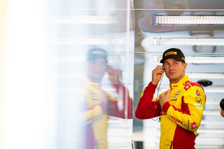 Hunter-Reay tops IndyCar oval test  (Update)