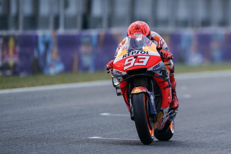 Marquez forced to abandon test early