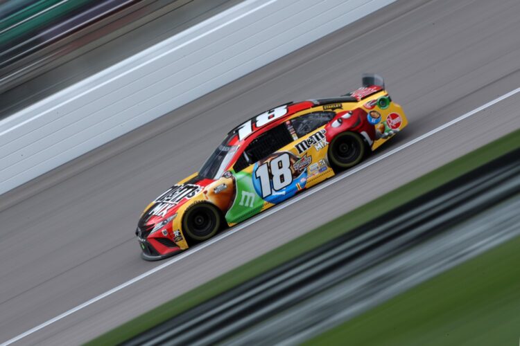 NASCAR: Kansas Preview