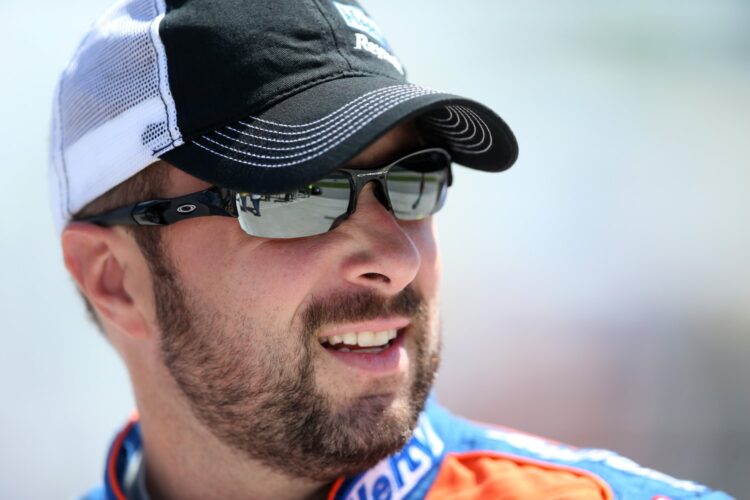 Eric McClure, former NASCAR driver, dies at 42