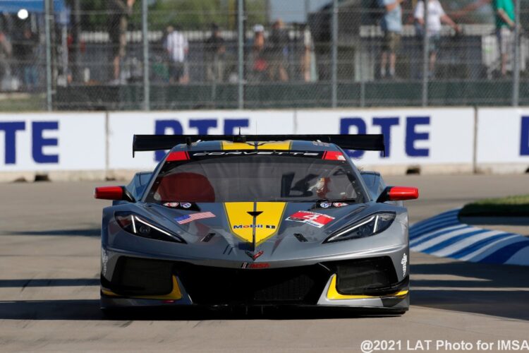 IMSA: Tandy puts Corvette on GTLM pole in Detroit