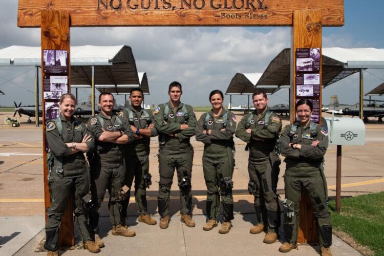 IndyCar: Road America announces military flyover