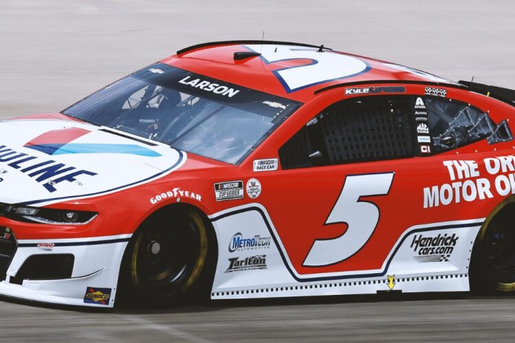 Video Highlights: Watch Kyle Larson school the field in Nashville