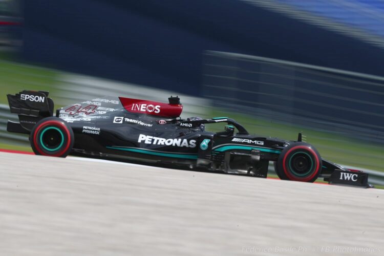 F1: Hamilton over Verstappen in Practice 3