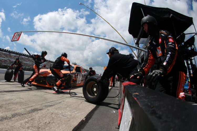 NASCAR hands out lug nut fines after Pocono