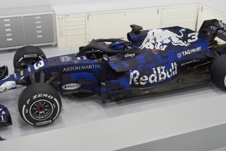 Red Bull airbrushed 2018 car photos – report