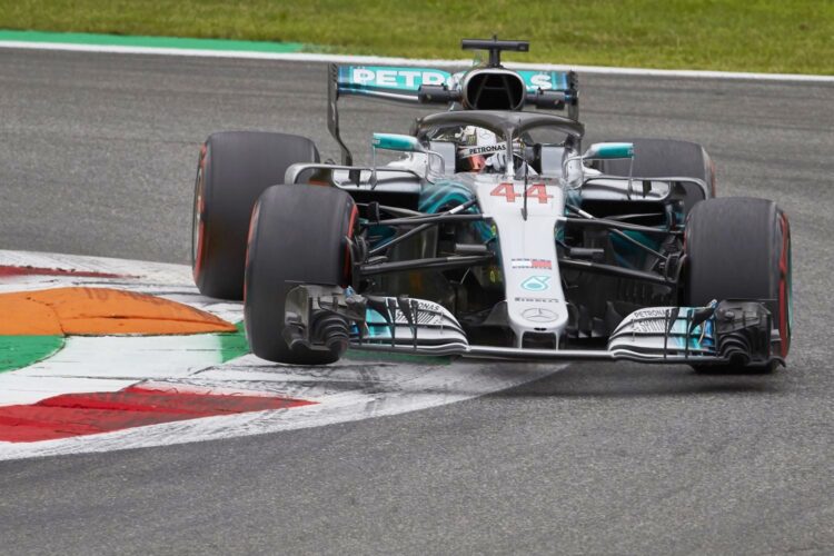 Hamilton defeats Ferraris to win Italian GP