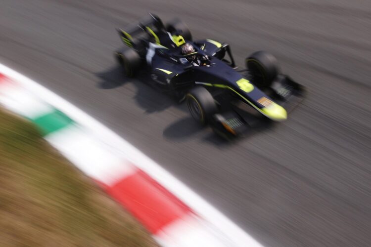 F2: Ticktum leads Pourchaire in opening session at Monza