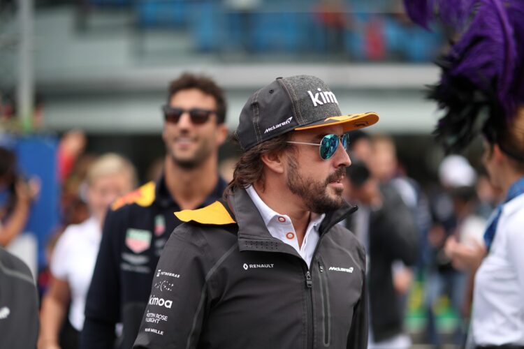 Alonso leaving F1 for IndyCar, maybe not (13th Update)