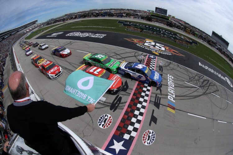 Video: NASCAR Texas race Highlights