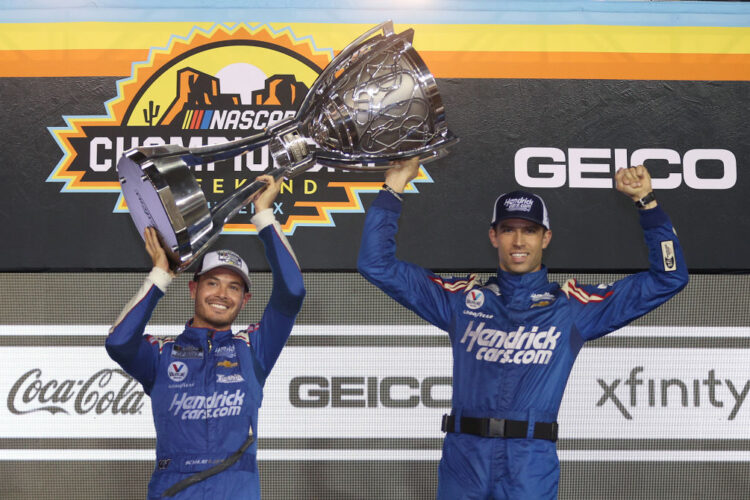 Video: NASCAR Championship race highlights from Phoenix