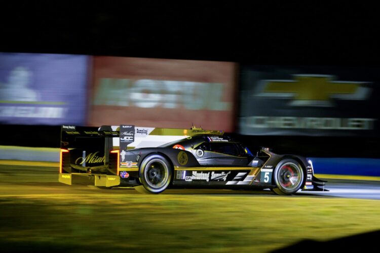 IMSA: Vautier puts Cadillac on top for wet night practice