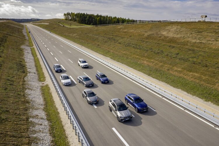 Automotive: Mercedes first to get approval for Level 3 Autonomous Driving