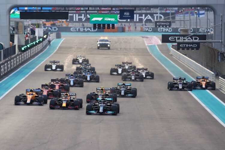 F1: Abu Dhabi race now has conflict with Soccer World Cup