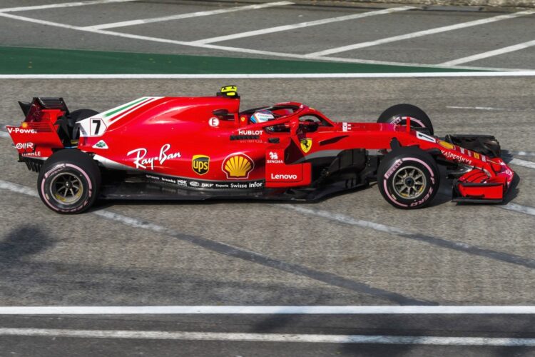 Raikkonen tops 2nd practice in Singapore