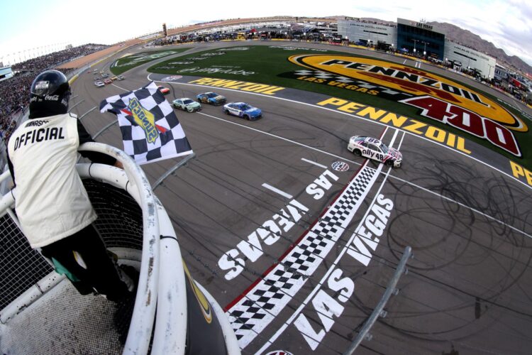 NASCAR: Alex Bowman wins Pennzoil 400 in Las Vegas on overtime