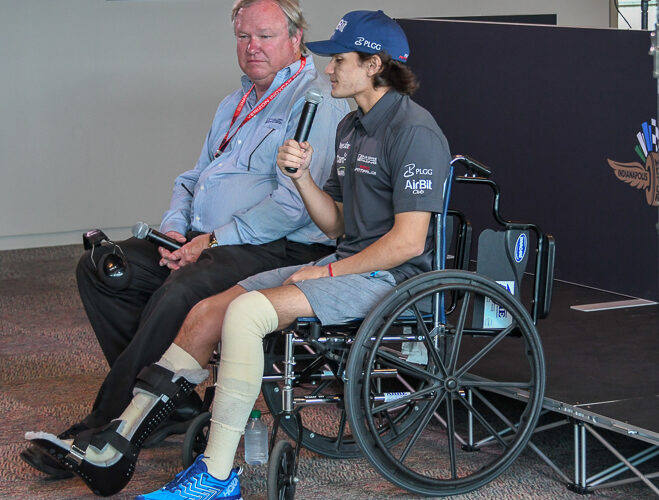 Injured Fittipaldi talks to reporters at Indy