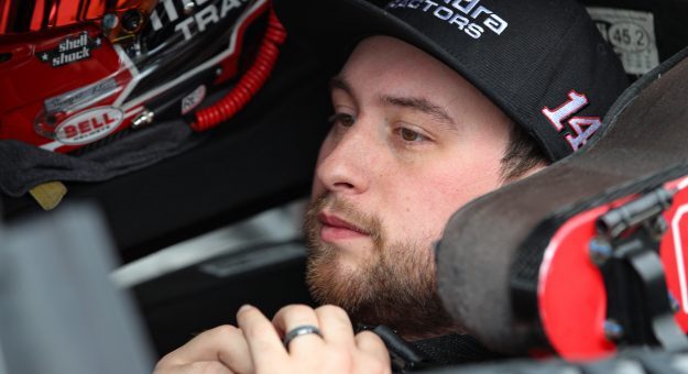 NASCAR: Chase Briscoe Planning 25 Dirt Races