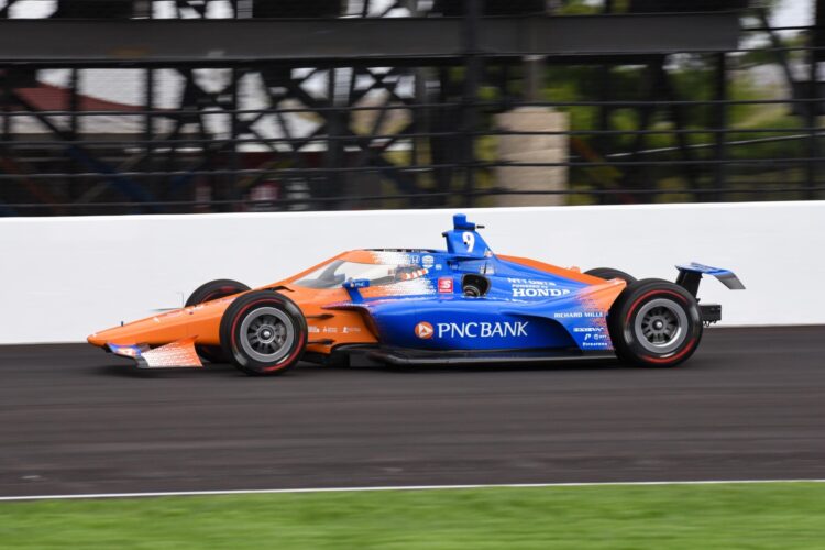 IndyCar: Dixon tops final practice on Indy 500 pole day