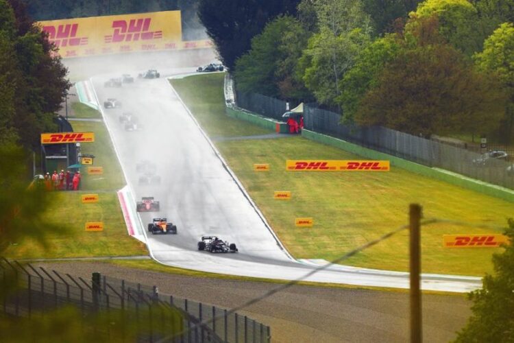 Video: Driver visibility in rain at Imola