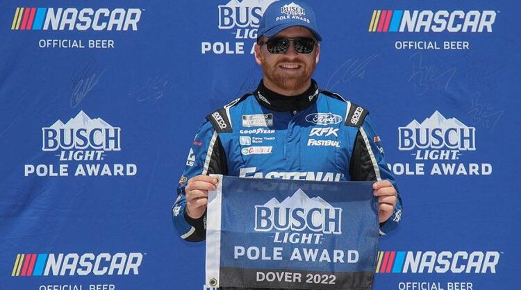 NASCAR: Chris Buescher wins Dover Cup pole