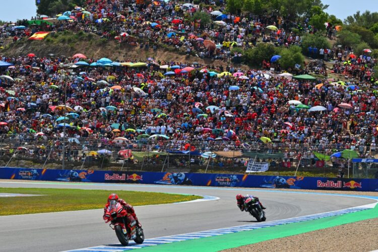 MotoGP: Bagnaia holds off Quartararo to win at Jerez