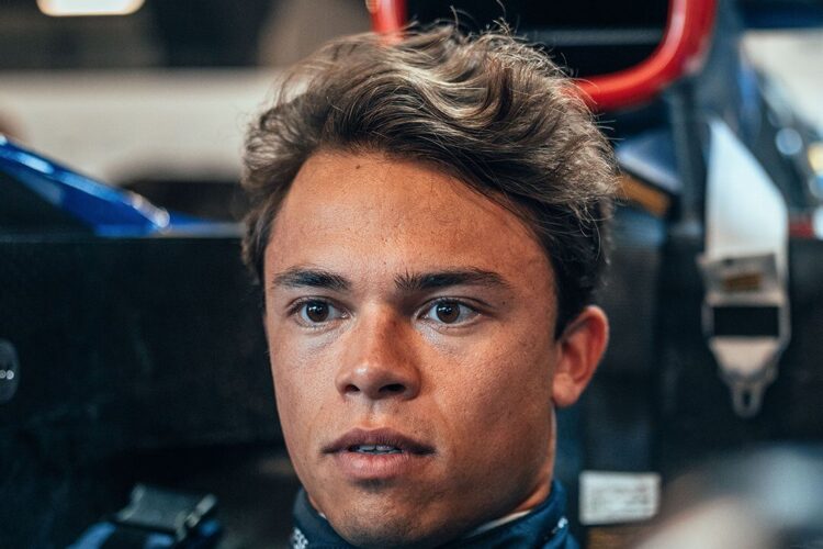 F1: Dutch rookie de Vries wins legal action