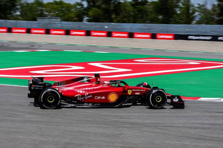 F1: Leclerc wins pole for Spanish GP