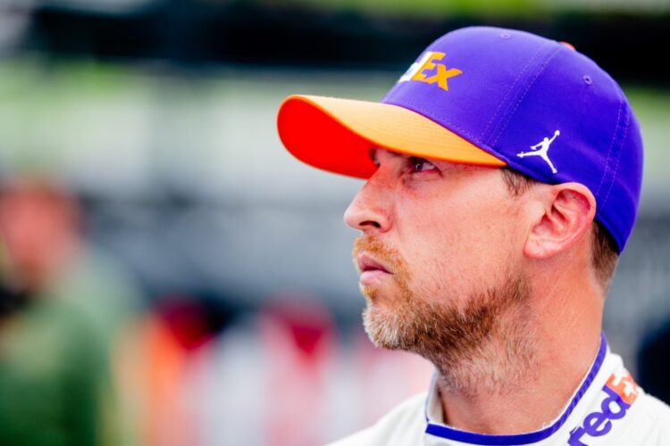 NASCAR: Hamlin fumes over Blaney Window Net issue